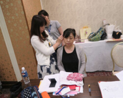 耳の施術実習